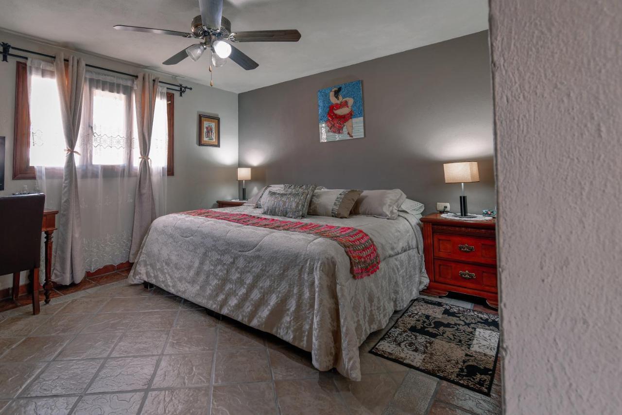 سان ميغيل دي الليندي Casa Maricela B&B المظهر الخارجي الصورة